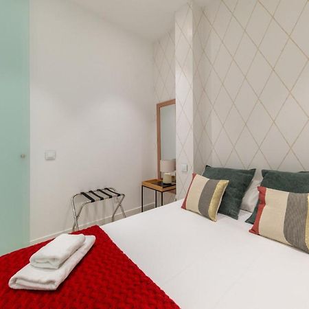 2 Bedrooms 2 Bathrooms Furnished - Delicias - Modern- Mintystay Madrid Extérieur photo