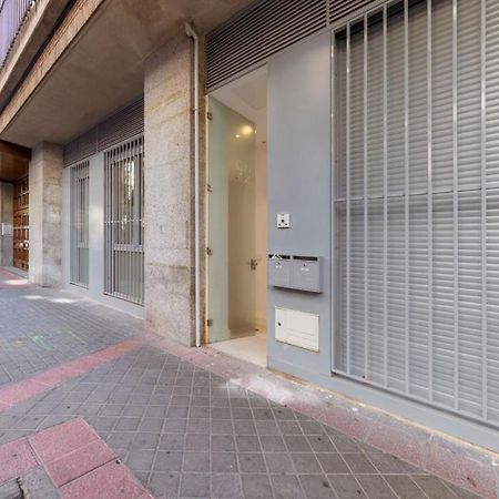 2 Bedrooms 2 Bathrooms Furnished - Delicias - Modern- Mintystay Madrid Extérieur photo
