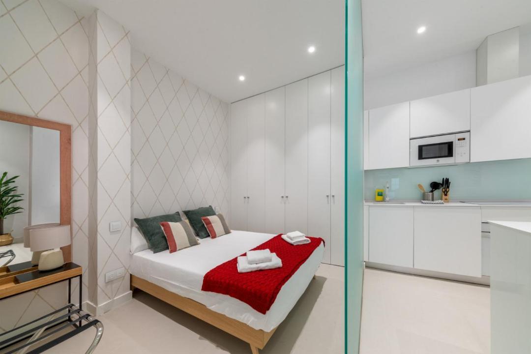 2 Bedrooms 2 Bathrooms Furnished - Delicias - Modern- Mintystay Madrid Extérieur photo