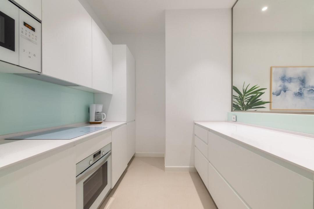 2 Bedrooms 2 Bathrooms Furnished - Delicias - Modern- Mintystay Madrid Extérieur photo